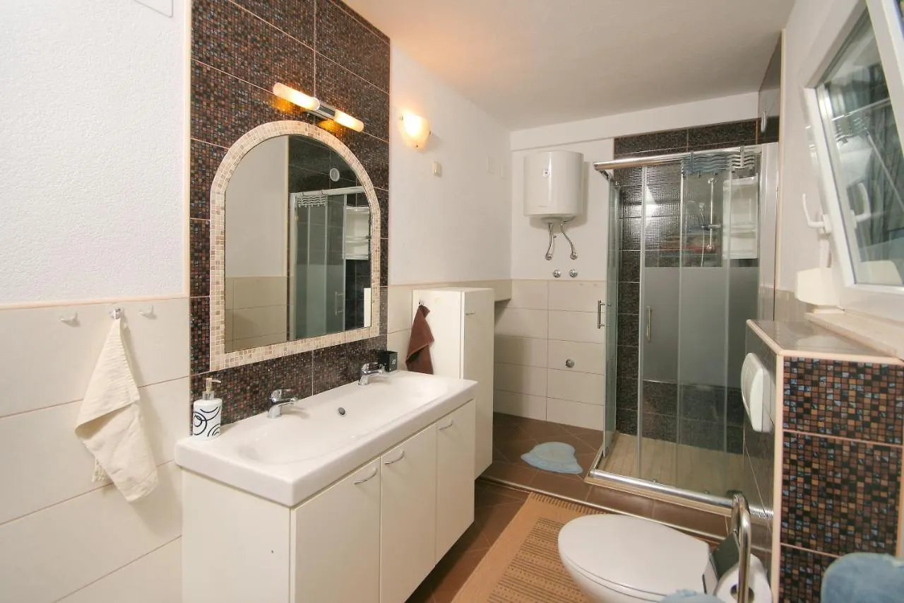 Libetrogir Apartment 0*, Trogir