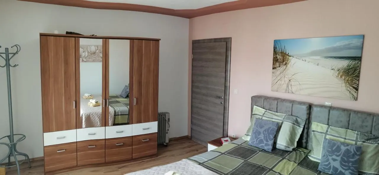 Libetrogir Apartment