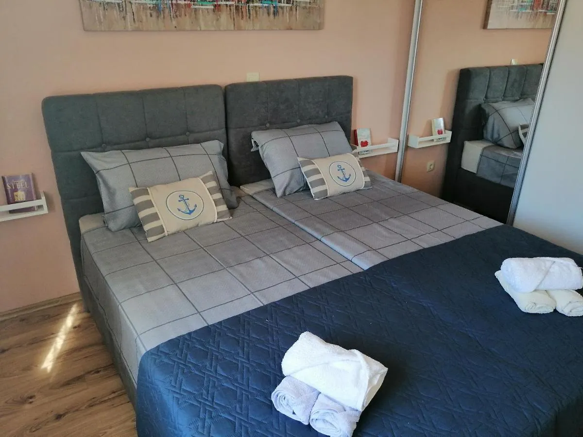 Libetrogir Apartment Trogir