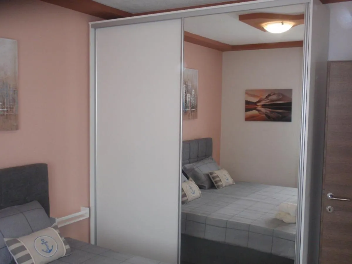 Libetrogir Apartment